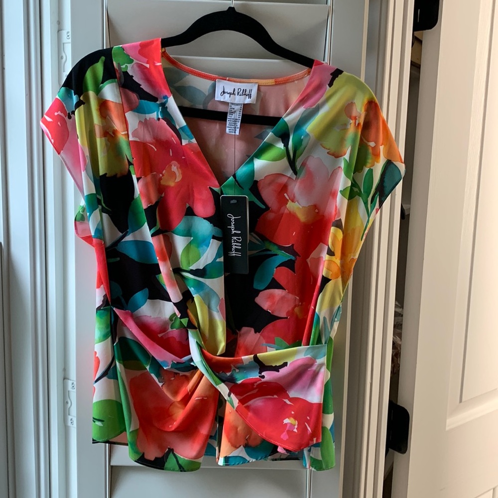 Joseph Ribkoff blouse - Picture 2 of 8